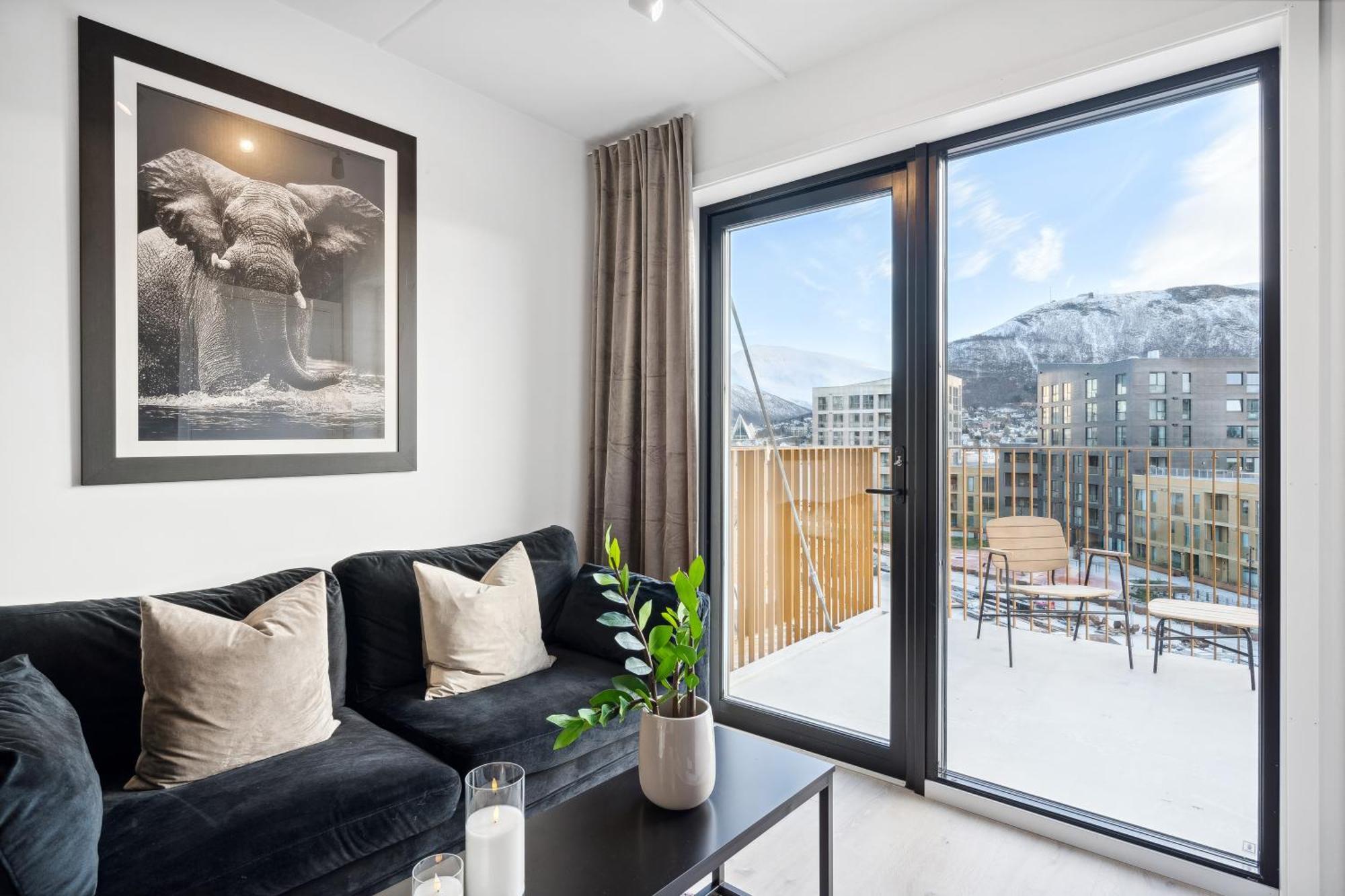 Totalapartments Vervet Gjoa Tromso Bagian luar foto