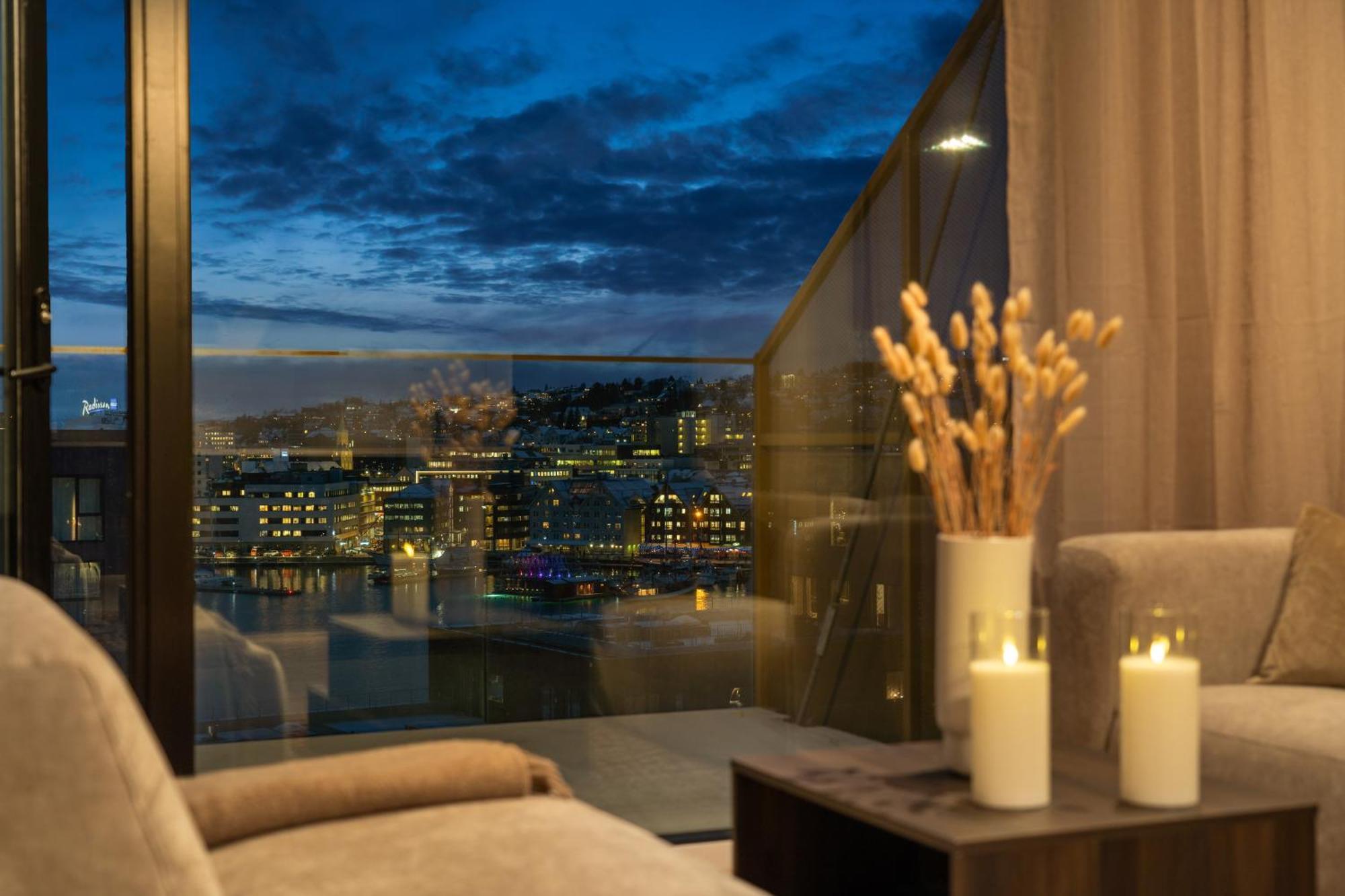 Totalapartments Vervet Gjoa Tromso Bagian luar foto