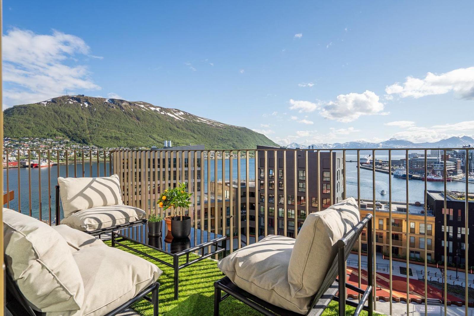 Totalapartments Vervet Gjoa Tromso Bagian luar foto